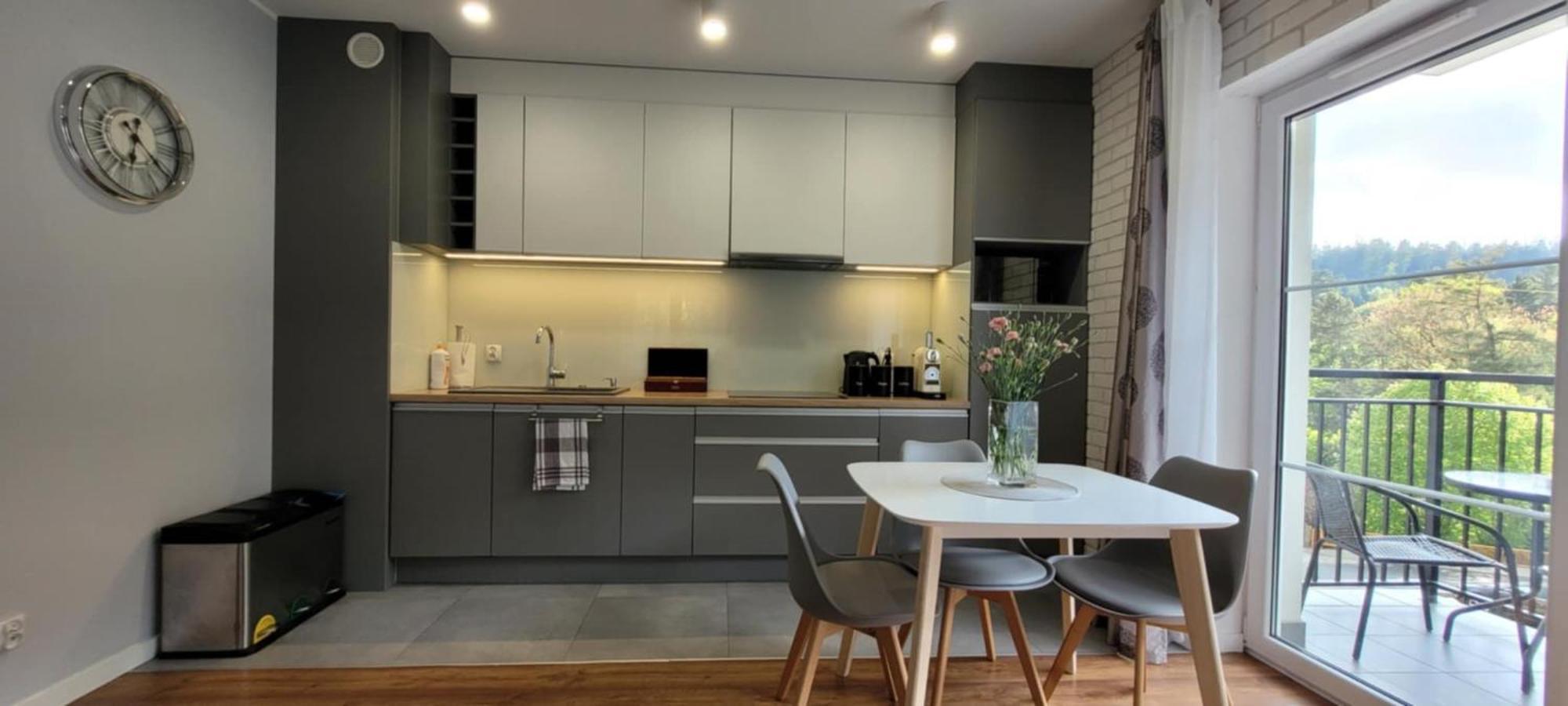 Apartament Juzo Villa Montain View ชกลาร์สกา ปอเรมบา ภายนอก รูปภาพ